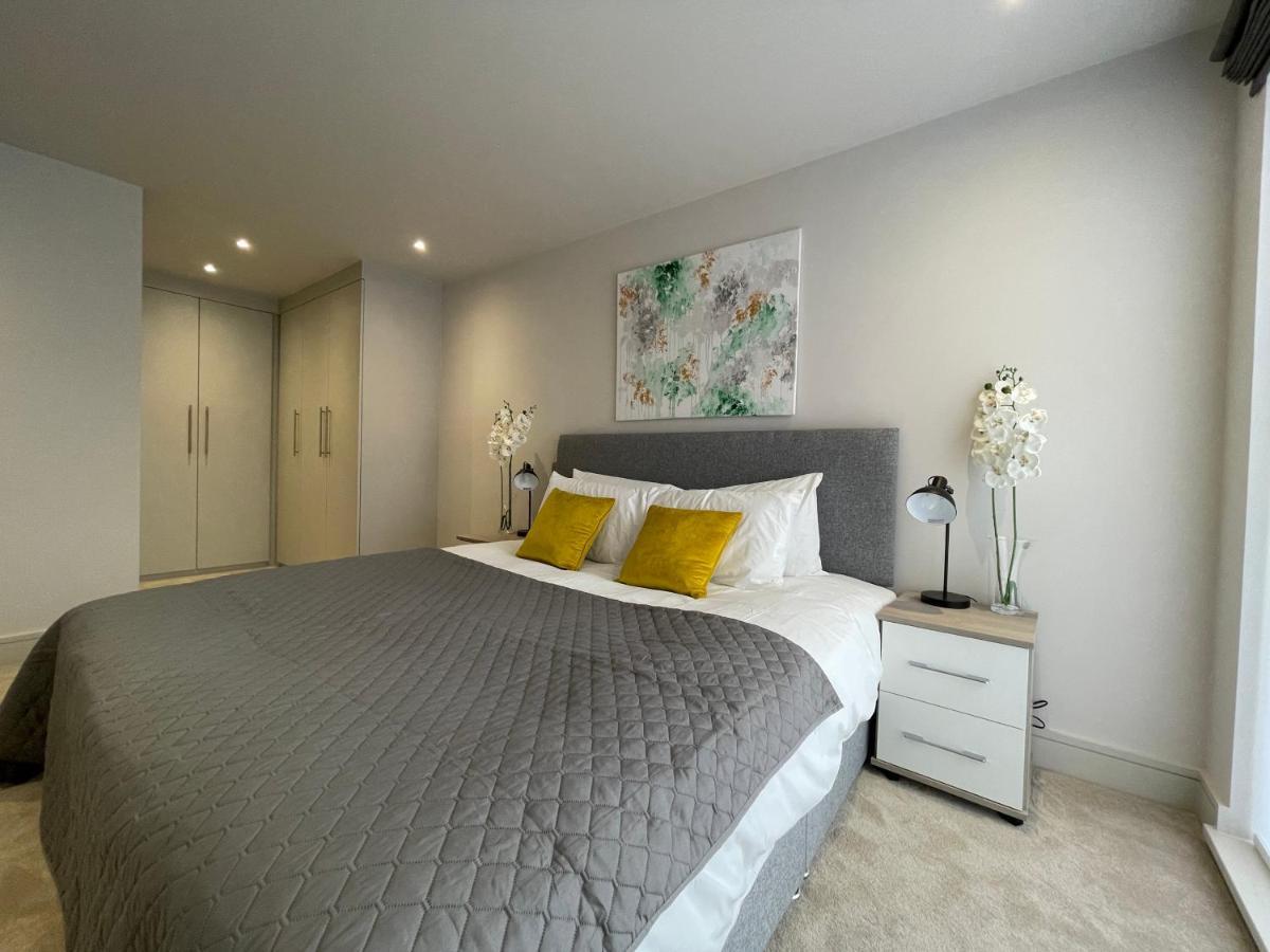 Spectacular 2 Bedroom Apartment In Great Location シェフィールド エクステリア 写真